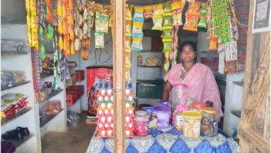 किराना से ट्रैक्टर तक का सफर  बिहान योजना से सशक्त बनीं शांति दुग्गा