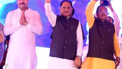 मुख्यमंत्री ने नवरात्रि की पावन बेला पर मां महामाया की धरा से सरगुजा ओलंपिक का किया शुभारंभ मुख्यमंत्री ने नवरात्रि की पावन बेला पर मां महामाया की धरा से सरगुजा ओलंपिक का किया शुभारंभ