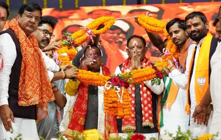 आस्था के केंद्र कुदरगढ़ धाम का होगा भव्य विकास- मुख्यमंत्री श्री साय आस्था के केंद्र कुदरगढ़ धाम का होगा भव्य विकास- मुख्यमंत्री श्री साय