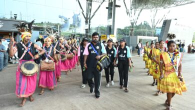 खेल प्रतिभा का महाकुंभ: छत्तीसगढ़ में ‘खेलो इंडिया ट्राइबल गेम्स’ की धूम, खिलाड़ियों का गर्मजोशी से किया स्वागत