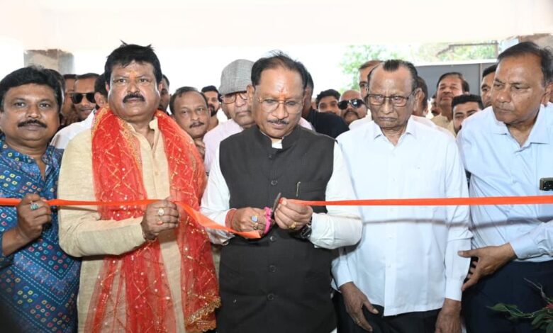 कायस्थ मंगल भवन का लोकार्पण: सामाजिक एकजुटता और विकास की नई पहल कायस्थ मंगल भवन का लोकार्पण: सामाजिक एकजुटता और विकास की नई पहल