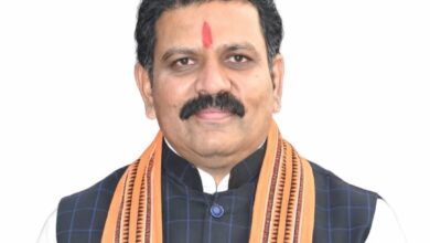 महासमुंद में बरगढ़-बलांगीर-महासमुंद डिवीजन के 15 माओवादियों का पुनर्वास, उपमुख्यमंत्री विजय शर्मा ने किया स्वागत महासमुंद में बरगढ़-बलांगीर-महासमुंद डिवीजन के 15 माओवादियों का पुनर्वास, उपमुख्यमंत्री विजय शर्मा ने किया स्वागत