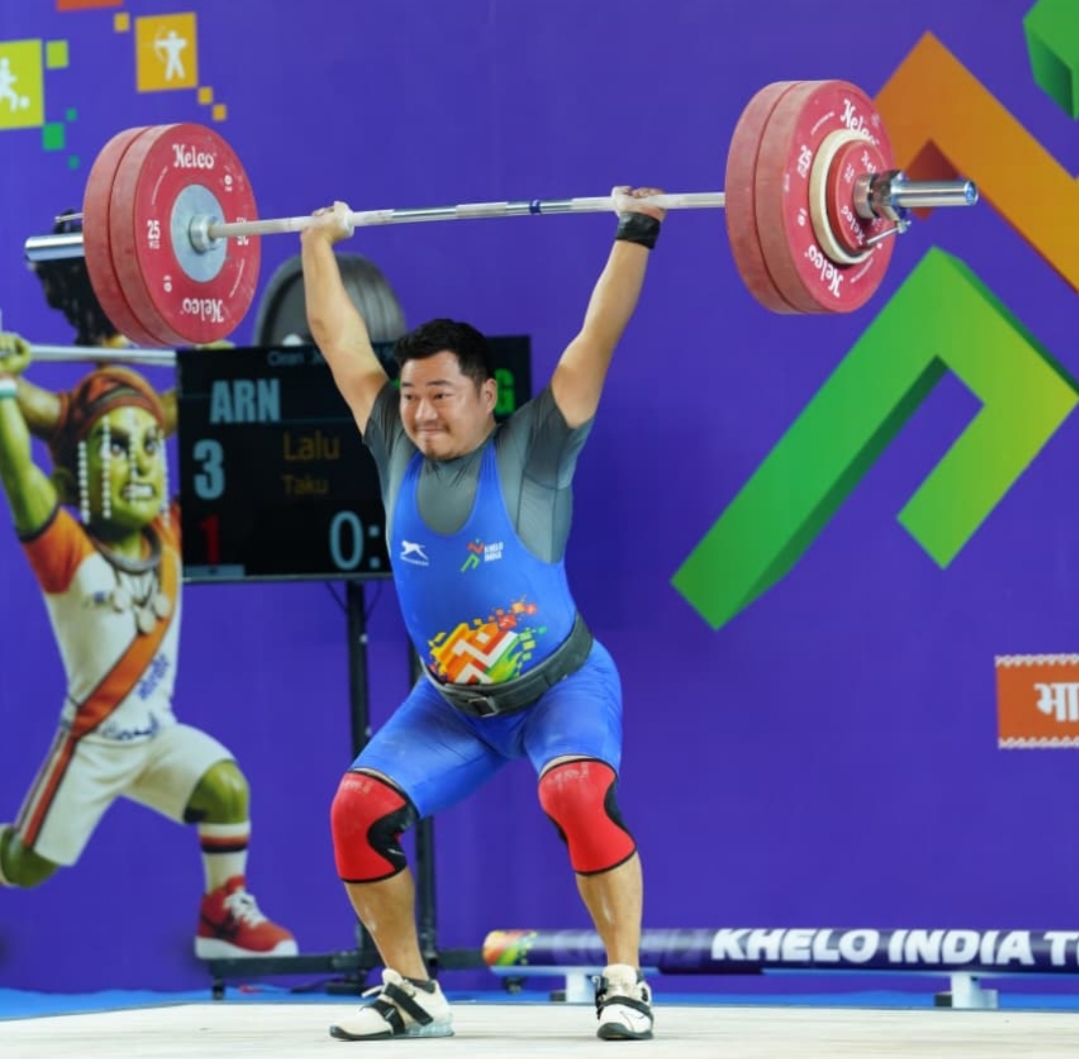 भारोत्तोलन के 94 किलोग्राम पुरुष वर्ग में अरुणाचल के लालू ताकू ने मारी बाजी