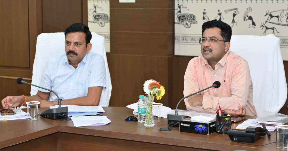 ई-ऑफिस में फाईल बढ़ाते समय सभी नियमों एवं स्पष्ट अभिमत के साथ हो प्रस्तुतिकरण: प्रमुख सचिव श्री सोनमणि बोरा ई-ऑफिस में फाईल बढ़ाते समय सभी नियमों एवं स्पष्ट अभिमत के साथ हो प्रस्तुतिकरण: प्रमुख सचिव श्री सोनमणि बोरा