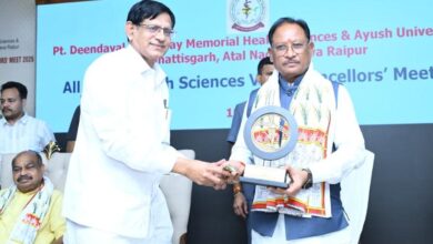 स्वस्थ नागरिक ही विकसित छत्तीसगढ़ की आधारशिला – स्वास्थ्य क्षेत्र में नवाचार को नई दिशा देगा वाइस चांसलर मीट-2026 : मुख्यमंत्री श्रीविष्णुदेव साय स्वस्थ नागरिक ही विकसित छत्तीसगढ़ की आधारशिला – स्वास्थ्य क्षेत्र में नवाचार को नई दिशा देगा वाइस चांसलर मीट-2026 : मुख्यमंत्री श्रीविष्णुदेव साय