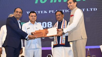 उद्योग और श्रम विभाग के आपसी समन्वय से संवर रहा है – छत्तीसगढ़ उद्योग और श्रम विभाग के आपसी समन्वय से संवर रहा है – छत्तीसगढ़