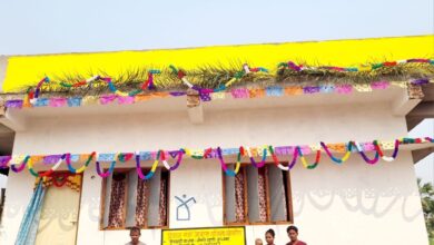 बीजापुर में विकास की नई दस्तक: नियद नेल्लानार, मनरेगा और प्रधानमंत्री आवास से बदल रही 224 गांवों की तस्वीर बीजापुर में विकास की नई दस्तक: नियद नेल्लानार, मनरेगा और प्रधानमंत्री आवास से बदल रही 224 गांवों की तस्वीर