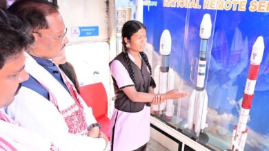 स्पेस ऑन व्हील्स” बना जशपुर के बच्चों के लिए अंतरिक्ष ज्ञान का चलता-फिरता विद्यालय