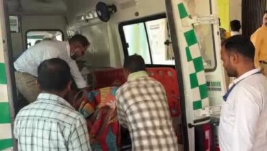 कैंसर पीड़ित महिला को जिला अस्पताल में कराया गया भर्ती, कलेक्टर ने बेहतर उपचार के दिए निर्देश