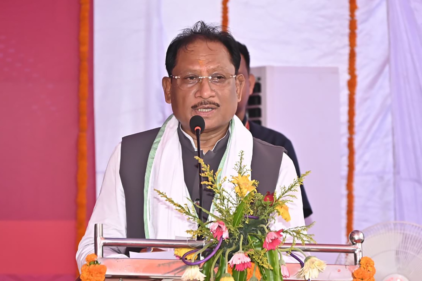 मुख्यमंत्री श्री विष्णु देव साय ने डीएमएफ कार्यों में तेजी लाने अतिरिक्त तकनीकी ढांचे के गठन के दिए निर्देश मुख्यमंत्री श्री विष्णु देव साय ने डीएमएफ कार्यों में तेजी लाने अतिरिक्त तकनीकी ढांचे के गठन के दिए निर्देश