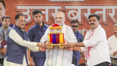 वैशविक संकट के बीच डामर का वैकल्पिक रास्ता निकाले, सुधारे सड़कों की दशा: उद्योग मंत्री श्री लखनलाल देवांगन वैशविक संकट के बीच डामर का वैकल्पिक रास्ता निकाले, सुधारे सड़कों की दशा: उद्योग मंत्री श्री लखनलाल देवांगन