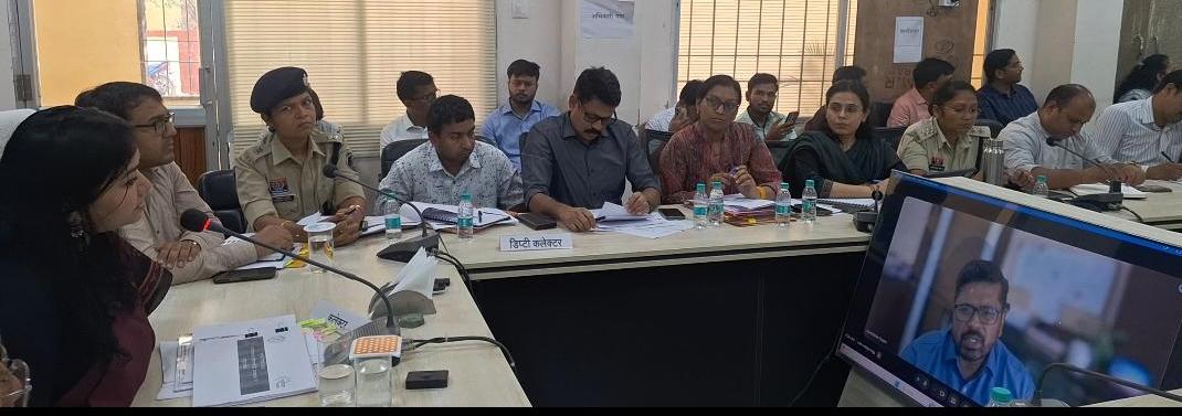 सारंगढ़-बिलाईगढ़ में विकास कार्यों की समीक्षा सारंगढ़-बिलाईगढ़ में विकास कार्यों की समीक्षा