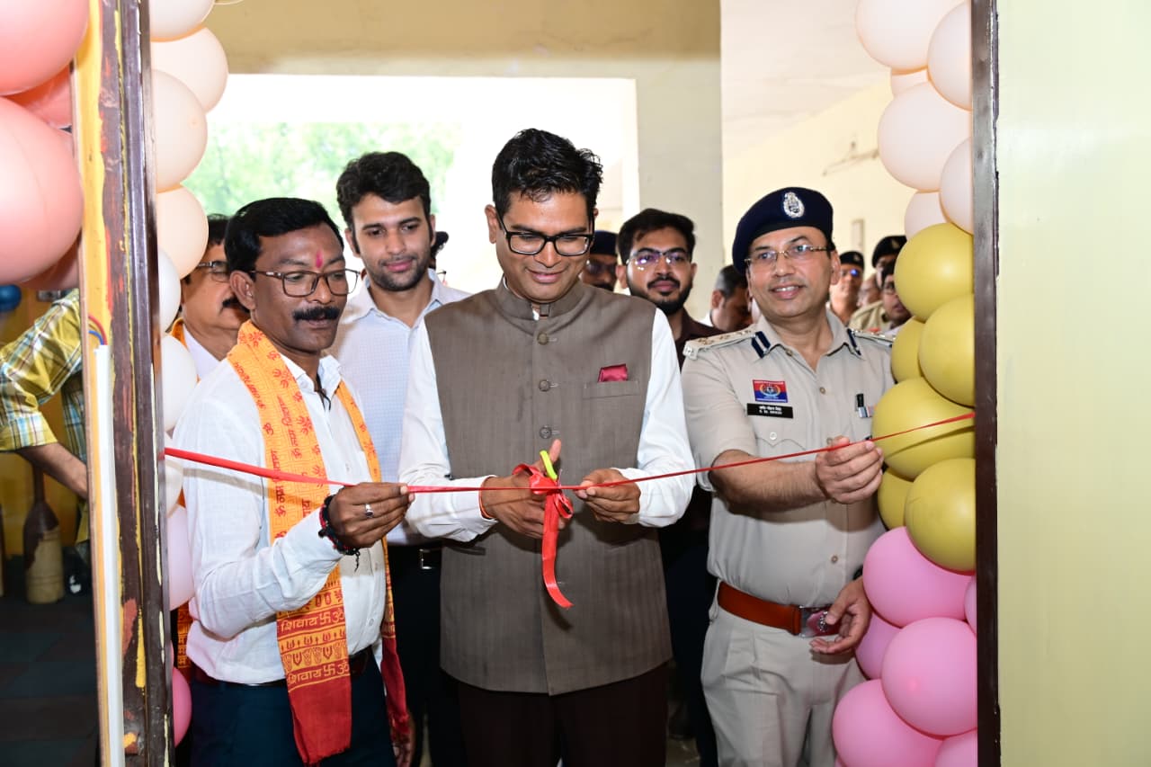 वित्त मंत्री श्री ओपी चौधरी ने पुलिस लाइन उर्दना में अत्याधुनिक पुलिस जिम का किया लोकार्पण वित्त मंत्री श्री ओपी चौधरी ने पुलिस लाइन उर्दना में अत्याधुनिक पुलिस जिम का किया लोकार्पण