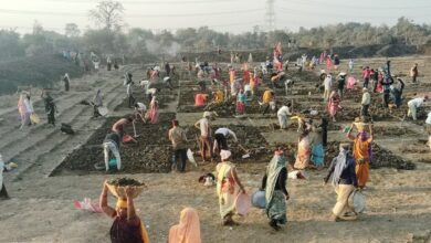 जल संरक्षण के साथ मिल रहा बंपर रोजगार, मोर गांव, मोर तरिया” अभियान से संवर रहे ग्रामीण क्षेत्र जल संरक्षण के साथ मिल रहा बंपर रोजगार, मोर गांव, मोर तरिया” अभियान से संवर रहे ग्रामीण क्षेत्र