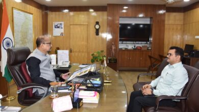 राज्यपाल श्री रमेन डेका ने रेत के वैज्ञानिक एवं व्यवस्थित खनन पर दिया जोर