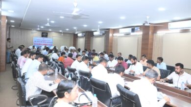 प्रभावी कार्यशैली और नई तकनीकों को अपनाकर समस्याओं का करें त्वरित समाधान – श्री अरुण साव