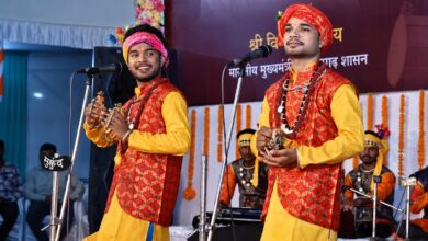 छत्तीसगढ़ की सांस्कृतिक विरासत को मिलेगा मंच, वार्षिक आयोजनों के लिए कलाकारों से आवेदन आमंत्रित छत्तीसगढ़ की सांस्कृतिक विरासत को मिलेगा मंच, वार्षिक आयोजनों के लिए कलाकारों से आवेदन आमंत्रित