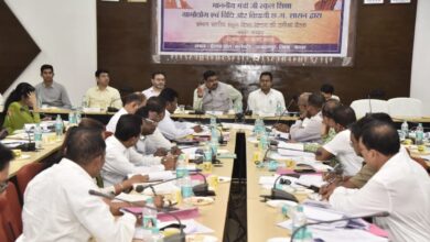 शिक्षा मंत्री गजेंद्र यादव ने बस्तर संभाग की शिक्षा व्यवस्था की समीक्षा की शिक्षा मंत्री गजेंद्र यादव ने बस्तर संभाग की शिक्षा व्यवस्था की समीक्षा की