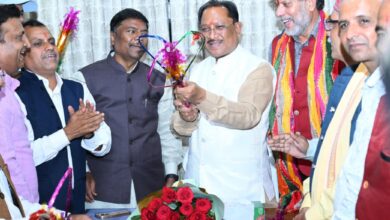 बस्तर गोंचा महापर्व 2026 का निमंत्रण लेकर मुख्यमंत्री श्री विष्णु देव साय से मिले प्रतिनिधि बस्तर गोंचा महापर्व 2026 का निमंत्रण लेकर मुख्यमंत्री श्री विष्णु देव साय से मिले प्रतिनिधि