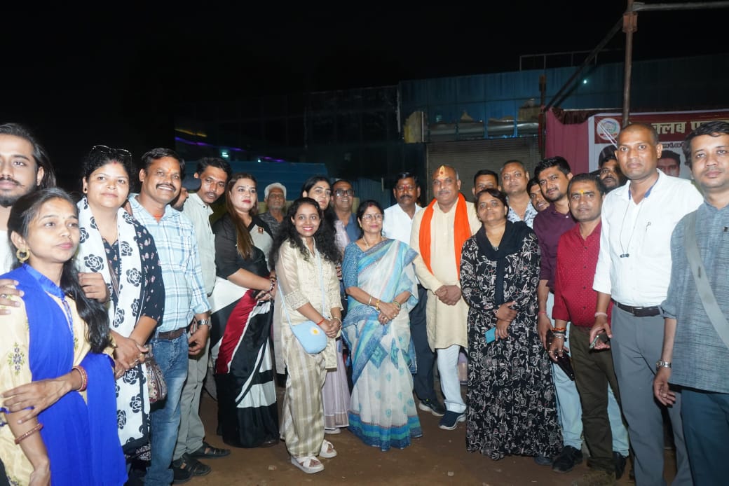 प्रेस क्लब पत्रकार संघ की सेवा भावना बनी नई पहचान, छह माह में सामाजिक सरोकारों से बनाई अलग पहचान प्रेस क्लब पत्रकार संघ की सेवा भावना बनी नई पहचान, छह माह में सामाजिक सरोकारों से बनाई अलग पहचान