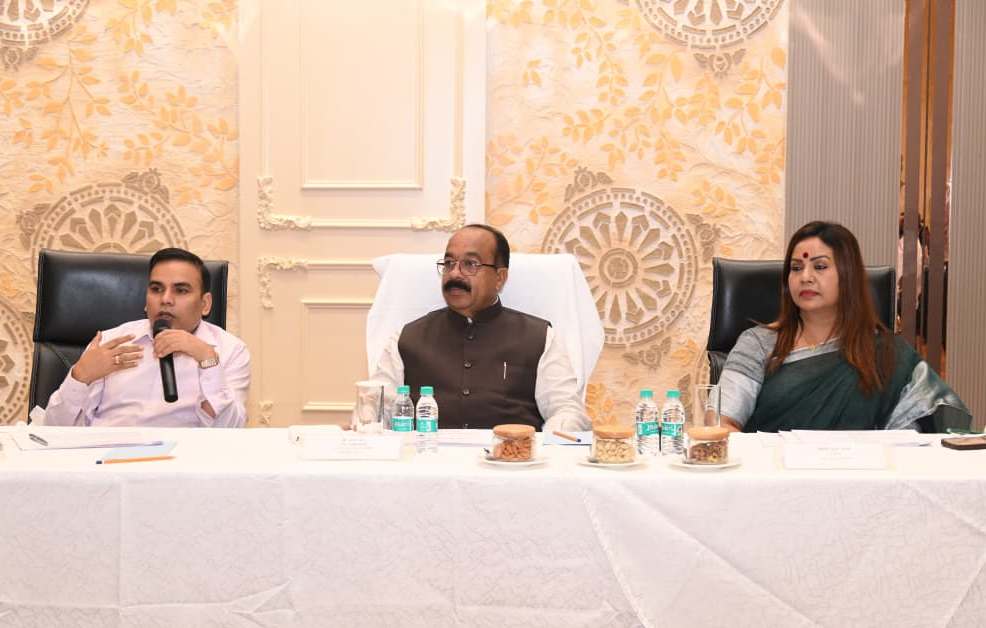 छत्तीसगढ़ को खेल हब बनाने नई सोच और विजन के साथ करें काम – श्री अरुण साव