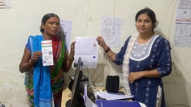 आधार सेवा केंद्र बना ग्रामीणों के लिए भरोसे का आधार आधार सेवा केंद्र बना ग्रामीणों के लिए भरोसे का आधार