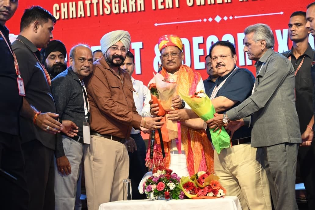 मजबूत अधोसंरचना और उद्योग अनुकूल नीतियों से तेजी से आगे बढ़ रहा छत्तीसगढ़ : मुख्यमंत्री श्री विष्णुदेव साय मजबूत अधोसंरचना और उद्योग अनुकूल नीतियों से तेजी से आगे बढ़ रहा छत्तीसगढ़ : मुख्यमंत्री श्री विष्णुदेव साय