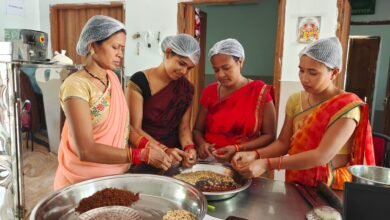 महुआ ने बदली महिलाओं की जिंदगी महुआ ने बदली महिलाओं की जिंदगी