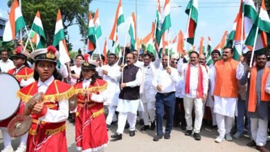 देशभक्ति से ओतप्रोत अप्रतिम उत्साह के साथ निकली तिरंगा यात्रा, उप मुख्यमंत्री श्री अरुण साव हुए शामिल देशभक्ति से ओतप्रोत अप्रतिम उत्साह के साथ निकली तिरंगा यात्रा, उप मुख्यमंत्री श्री अरुण साव हुए शामिल