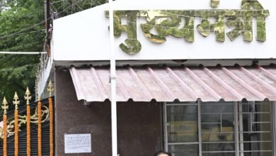 तिरंगा हमारी राष्ट्रीय अस्मिता, स्वाभिमान और एकता का प्रतीक : मुख्यमंत्री श्री विष्णुदेव साय तिरंगा हमारी राष्ट्रीय अस्मिता, स्वाभिमान और एकता का प्रतीक : मुख्यमंत्री श्री विष्णुदेव साय