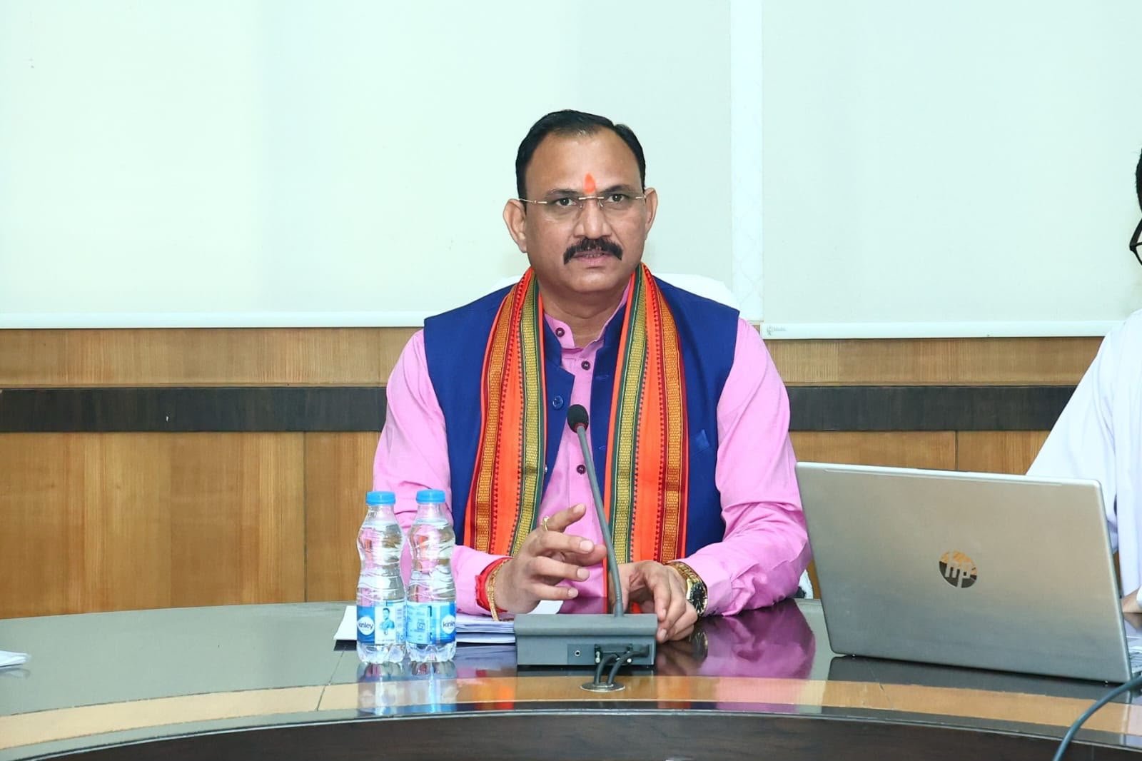 स्वास्थ्य मंत्री श्री श्याम बिहारी जायसवाल ने की विभागीय कार्यों की समीक्षा स्वास्थ्य मंत्री श्री श्याम बिहारी जायसवाल ने की विभागीय कार्यों की समीक्षा