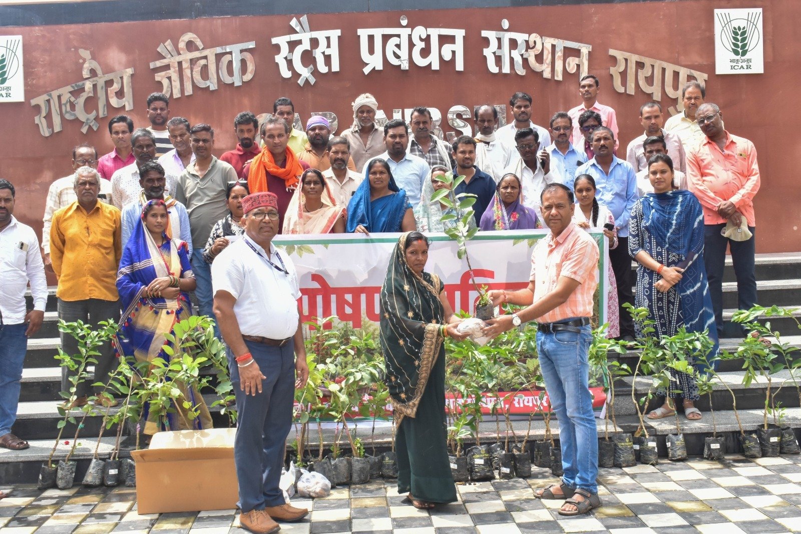 आईसीएआर-एनआईबीएसएम द्वारा ‘पोषण वाटिका’ पर प्रशिक्षण कार्यक्रम आयोजित आईसीएआर-एनआईबीएसएम द्वारा ‘पोषण वाटिका’ पर प्रशिक्षण कार्यक्रम आयोजित