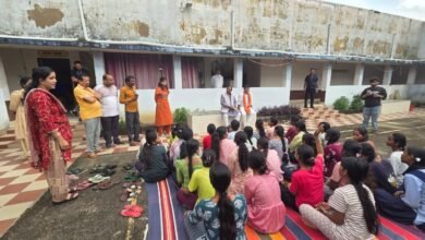 मंत्री श्री रामविचार नेताम ने किया पोस्ट मैट्रिक आदिवासी कन्या छात्रावास का आकस्मिक निरीक्षण