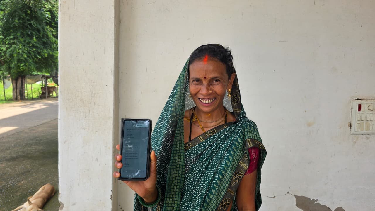 राखी के धागे में विष्णु भैया का साथ, महतारी वंदन की राशि से कुसुम की रक्षाबंधन की खुशियां हुईं दोगुनी राखी के धागे में विष्णु भैया का साथ, महतारी वंदन की राशि से कुसुम की रक्षाबंधन की खुशियां हुईं दोगुनी