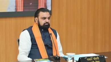 चेहल्लुम पर मुख्यमंत्री सम्राट चौधरी ने हजरत इमाम हुसैन को दी श्रद्धांजलि, भाईचारे और शांति बनाए रखने की अपील चेहल्लुम पर मुख्यमंत्री सम्राट चौधरी ने हजरत इमाम हुसैन को दी श्रद्धांजलि, भाईचारे और शांति बनाए रखने की अपील