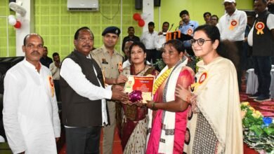 शिक्षक दिवस पर बलरामपुर में जिला स्तरीय समारोह- 21 उत्कृष्ट शिक्षक ज्ञानदीप और शिक्षादूत पुरस्कार से सम्मानित