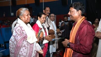 मुख्यमंत्री शिक्षा गौरव अलंकरण समारोह- वन मंत्री केदार कश्यप ने सेवानिवृत्त शिक्षकों और शिक्षा दूतों को किया सम्मानित