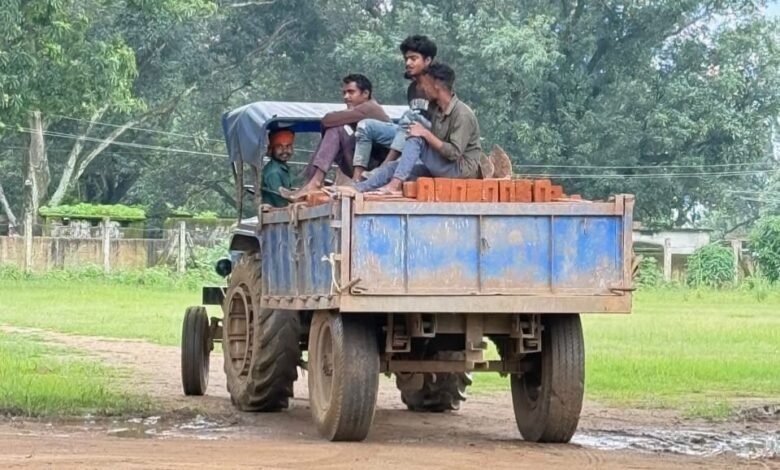 सीएम हेल्पलाइन की शिकायतों पर खनिज विभाग का त्वरित एक्शन सीएम हेल्पलाइन की शिकायतों पर खनिज विभाग का त्वरित एक्शन
