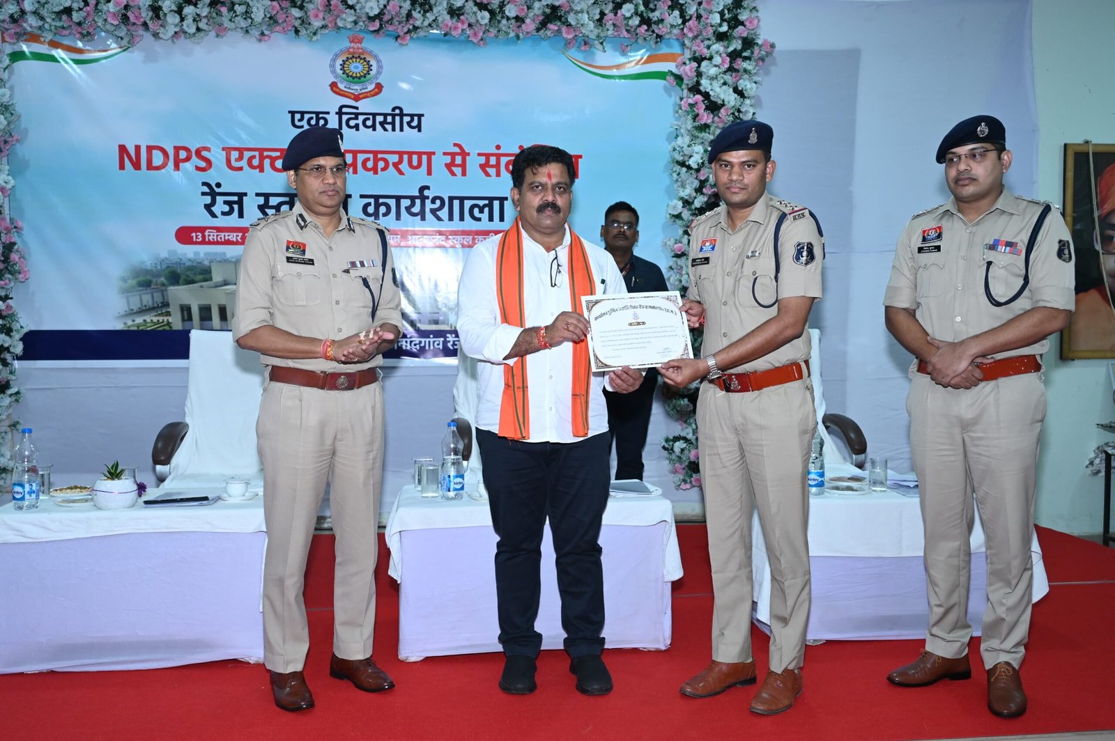 नशे के अवैध कारोबार के विरुद्ध कार्रवाई को मिशन के रूप में लेकर कार्य करें-उप मुख्यमंत्री एवं गृह मंत्री विजय शर्मा। नशे के अवैध कारोबार के विरुद्ध कार्रवाई को मिशन के रूप में लेकर कार्य करें-उप मुख्यमंत्री एवं गृह मंत्री विजय शर्मा।