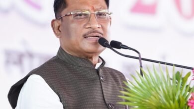 अंबिकापुर के सड़क की वायरल वीडियो का मुख्यमंत्री ने लिया संज्ञान: कलेक्टर अजीत वसंत से दूरभाष पर की चर्चा, सड़क को तत्काल सुधारने के दिए निर्देश