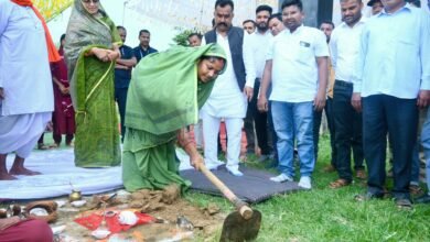 भैयाथान क्षेत्र में 34 करोड़ से अधिक के सड़क विकास कार्यों की मंत्री श्रीमती लक्ष्मी राजवाड़े ने दी सौगात