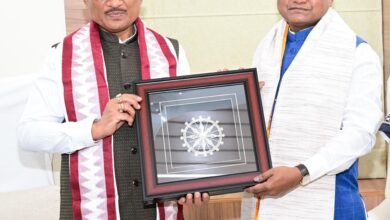 मुख्यमंत्री श्री विष्णु देव साय ने ओडिशा के मुख्यमंत्री श्री मोहन चरण माझी से की सौजन्य भेंट मुख्यमंत्री श्री विष्णु देव साय ने ओडिशा के मुख्यमंत्री श्री मोहन चरण माझी से की सौजन्य भेंट