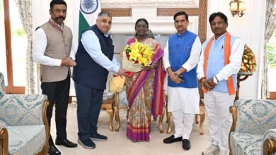 मुख्यमंत्री श्री विष्णु देव साय के निमंत्रण पर राष्ट्रपति ने स्वीकार किया बस्तर दशहरा के मुरिया दरबार में शामिल होने का आमंत्रण