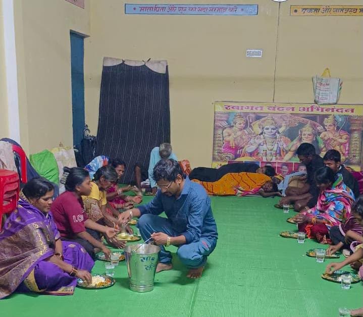 बाढ़ आपदा के बीच जिला प्रशासन की तत्परता और टीमवर्क से सुरक्षित किया गया रेस्क्यू अभियान बाढ़ आपदा के बीच जिला प्रशासन की तत्परता और टीमवर्क से सुरक्षित किया गया रेस्क्यू अभियान