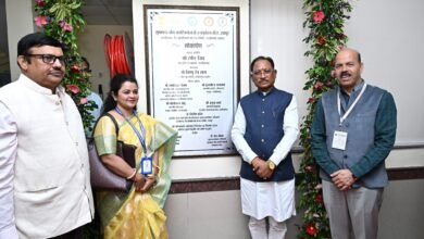 युवा केवल नौकरी मांगने वाले नहीं, रोजगार देने वाले बनें : मुख्यमंत्री श्री विष्णु देव साय युवा केवल नौकरी मांगने वाले नहीं, रोजगार देने वाले बनें : मुख्यमंत्री श्री विष्णु देव साय