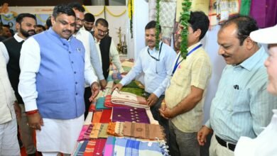 खादी और स्थानीय उत्पादों के अधिकाधिक उपयोग पर जोर – मंत्री श्री गजेन्द्र यादव