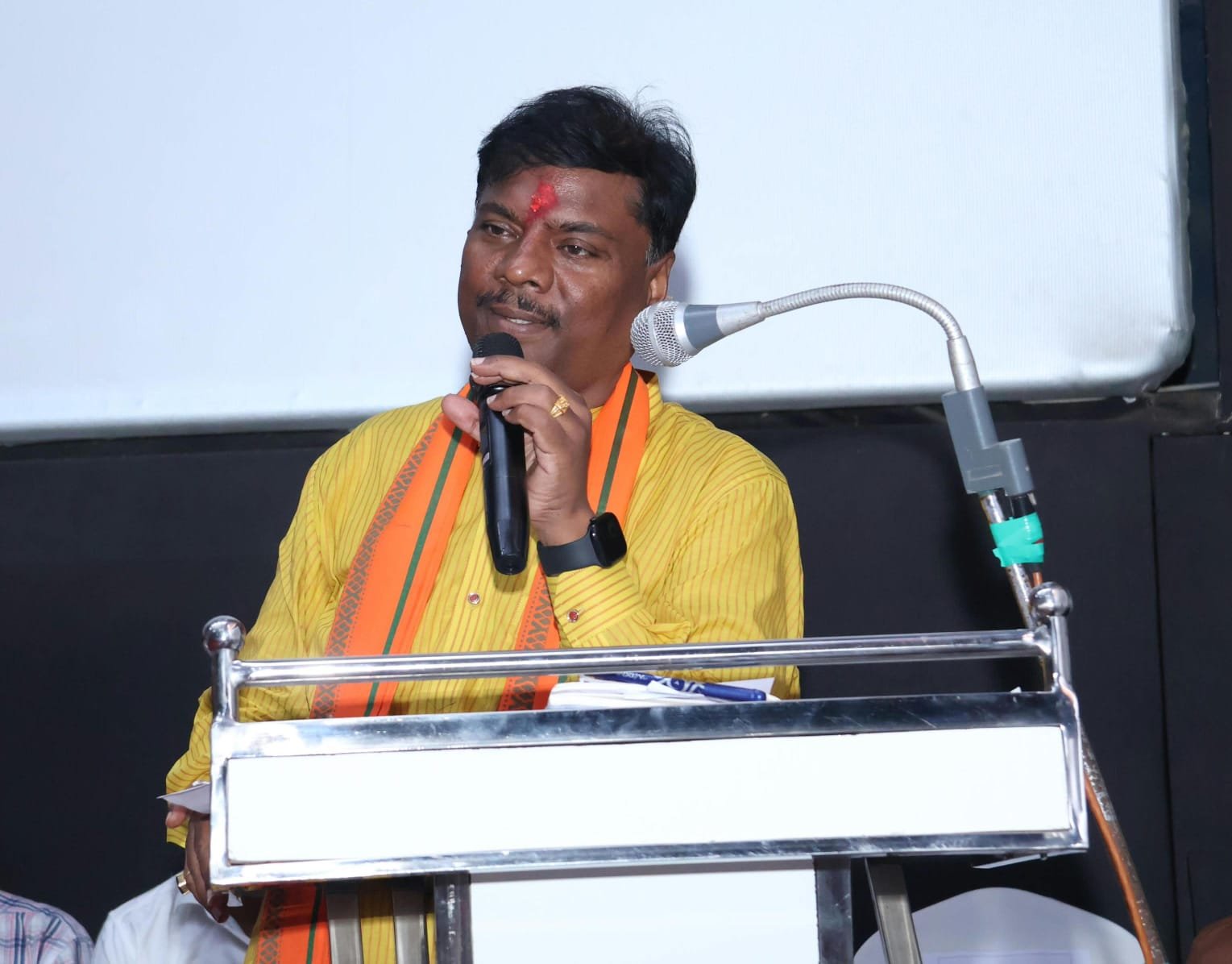 ग्रामीण विकास में पंच-सरपंचों की सक्रिय भागीदारी जरूरी-वन मंत्री श्री केदार कश्यप ग्रामीण विकास में पंच-सरपंचों की सक्रिय भागीदारी जरूरी-वन मंत्री श्री केदार कश्यप