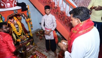 महाअष्टमी पर उप मुख्यमंत्री श्री विजय शर्मा ने किए मां दंतेश्वरी, मां परमेश्वरी और मां चंडी के दर्शन